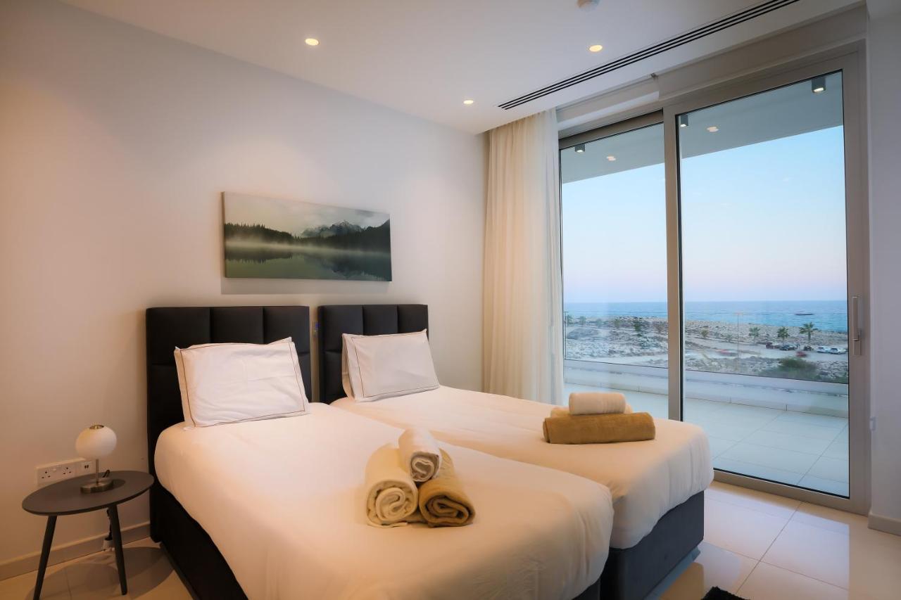 Sea Pearl Beachfront Villas - Breeze Айя-Напа Экстерьер фото