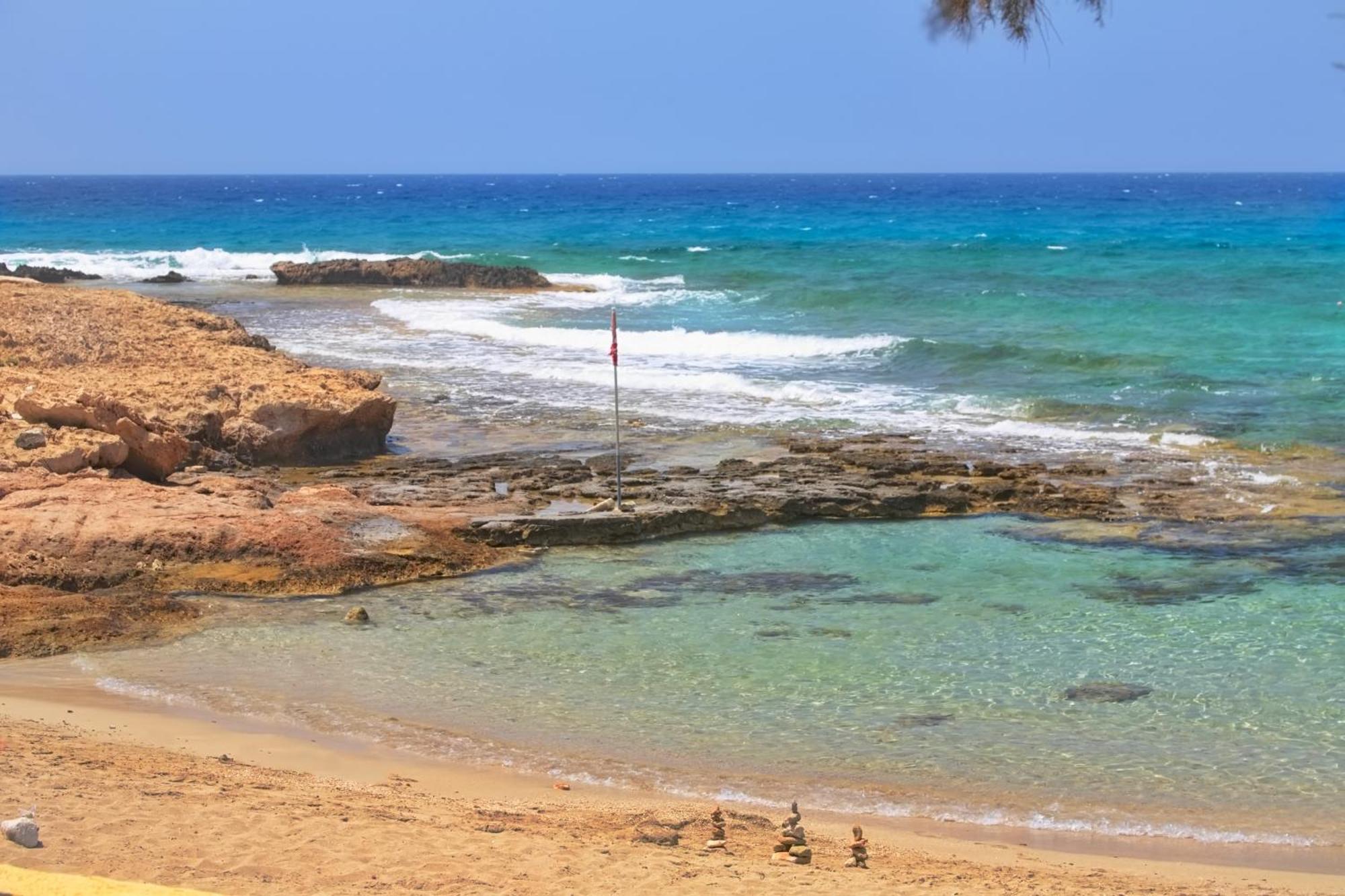 Sea Pearl Beachfront Villas - Breeze Айя-Напа Экстерьер фото